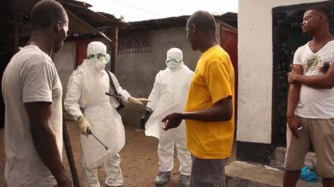 Ebola, đại dịch, dịch bệnh, WHO Thêm những hình ảnh chấn động từ tâm đại dịch Ebola 7