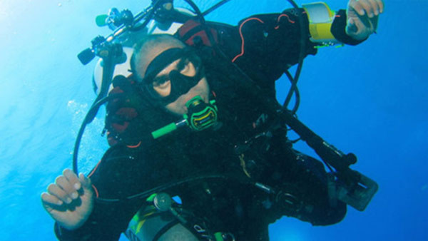 Kỷ lục Guiness ghi nhận người lặn sâu nhất thế giới