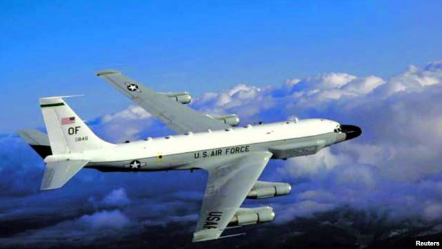 Máy bay trinh sát RC-135 của Không quân Mỹ.