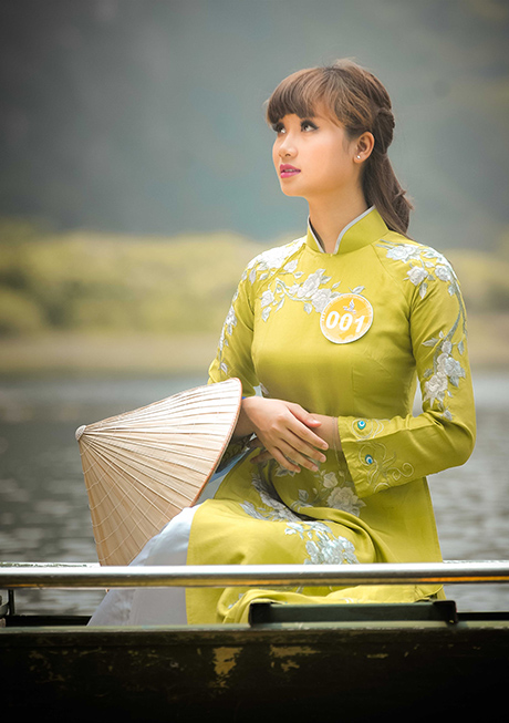 Lê Mỹ Linh là cô gái duyên dáng, tân sinh viên Khoa Quản trị kinh doanh. Với tính cách vui vẻ, hòa đồng, Linh tạo được nhiều thiện cảm đối với các thí sinh khác.