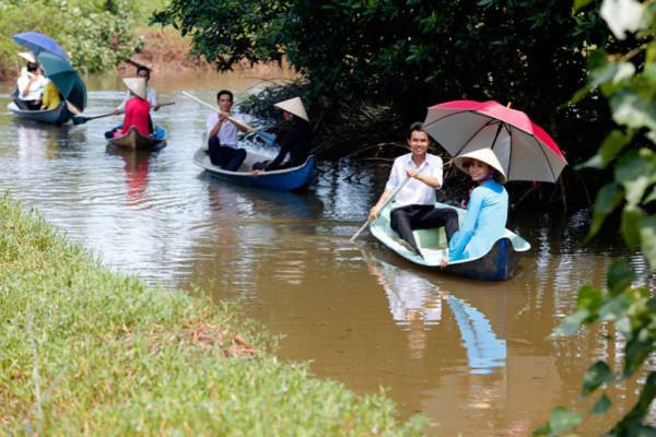 Ngất ngây nhan sắc thí sinh Hoa hậu Việt Nam trong tà áo bà ba 14