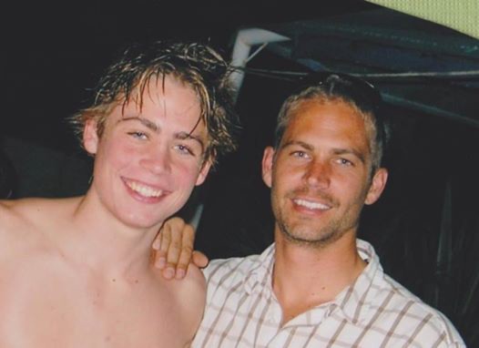Đồng nghiệp và fan tưởng nhớ Paul Walker 1 năm sau ngày mất 5 Đồng nghiệp và fan tưởng nhớ Paul Walker 1 năm sau ngày mất 5