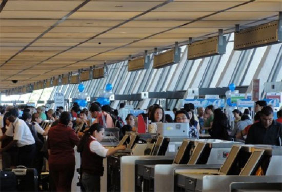 Để làm nhỡ chuyến bay của khách, hãng hàng không có thể phải bồi thường số tiền lớn 8 bí mật không hãng bay nào muốn tiết lộ