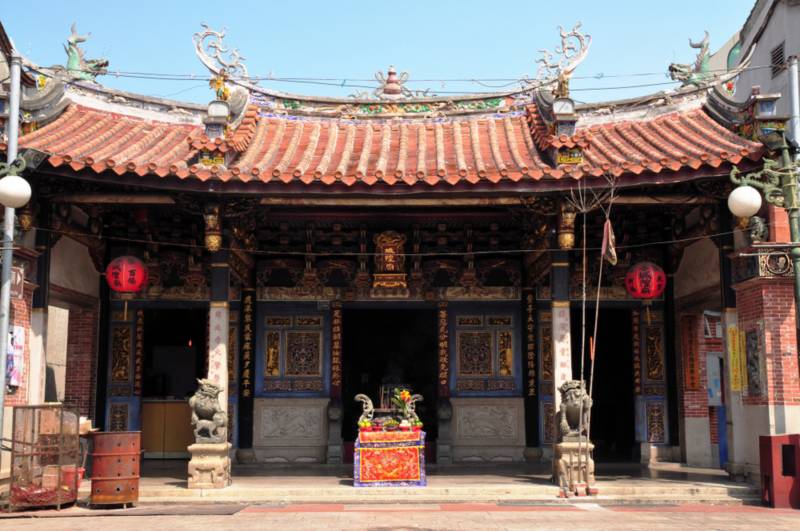 Vải thưa không che được mắt thánh thành hoàng, thần Phật, mạo phạm thần linh,