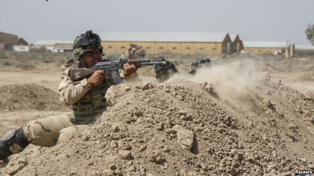Hoa Kỳ có kế hoạch để mở một địa điểm huấn luyện mới tại al-Taqqadum, một căn cứ không quân trên sa mạc từng là một trung tâm quân sự của Mỹ.