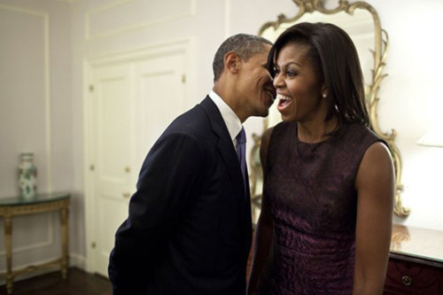 Khoảnh khắc đẹp của vợ chồng Obama trong 23 năm chung sống