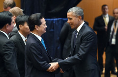 Thủ tướng Nguyễn Tấn Dũng, trái, gặp Tổng thống Mỹ Barack Obama. Ảnh: Chinhphu.vn