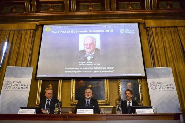 Thụy Điển long trọng tổ chức Lễ trao giải Nobel 2015 ở Stockholm