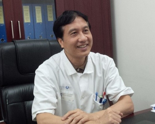 GS.TS Trịnh Hồng Sơn, Phó Giám đốc Bệnh viện Việt Đức, Giám đốc Trung tâm điều phối ghép tạng Quốc gia.