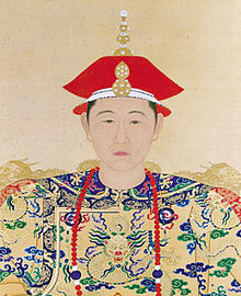 bi-mat-bat-ngo-dang-sau-viec-khang-hy-duoc-truyen-ngoi-bau