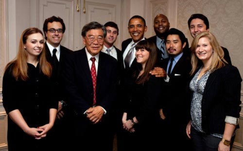 gioi-tre-viet-hao-huc-gap-go-tong-thong-obama