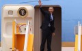 Tổng thống Obama tạm biệt Việt Nam. Ảnh nld.com.vn