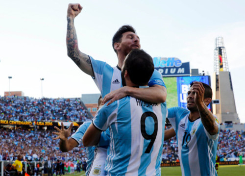 messi-toi-muon-thay-doi-lich-su-cung-doi-tuyen-argentina