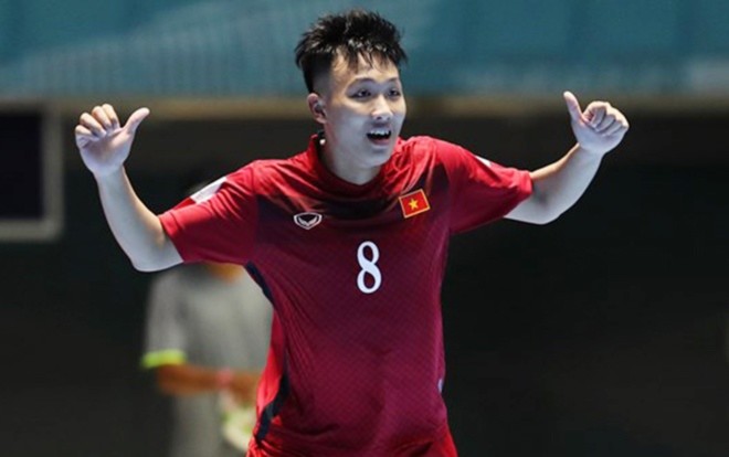 Màn chào sân của futsal Việt Nam ở World Cup 2016 - ảnh thể thao