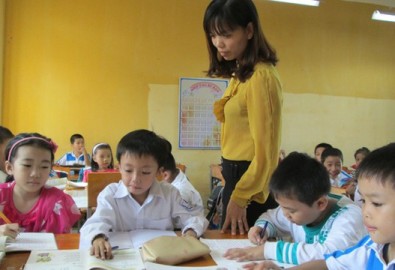 Nhiều nơi thưởng Tết cho giáo viên chỉ mang tính động viên. Ảnh minh họa giadinh.net.vn