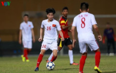 Thanh Hậu (số 16) giành vé vớt dự World Cup. (Ảnh: Trọng Phú)