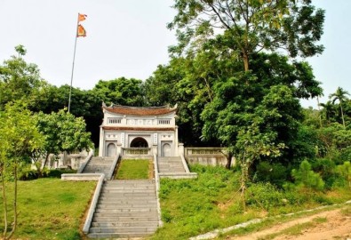 Đền thơ Lê Văn Thịnh