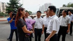 Lý Ức Long bị vạch trần có nhiều người tình. Người nắm rõ tình hình cho biết, Lý “cuộc sống vô cùng hủ bại, không phải là hủ bại thông thường nữa” (Ảnh từ internet)