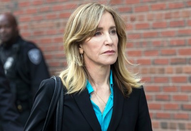 Nữ diễn viên Felicity Huffman cùng các phụ huynh liên can khác đều bị buộc tội hối lộ và gian lận thi cử. (Ảnh: Shutterstock)