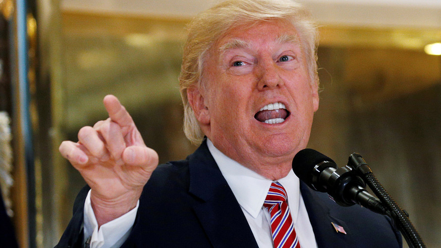 Khi ông Trump lên làm tổng thống, đã nhanh chóng thay đổi phương hướng ứng phó với ĐCSTQ. (Ảnh: Univision)