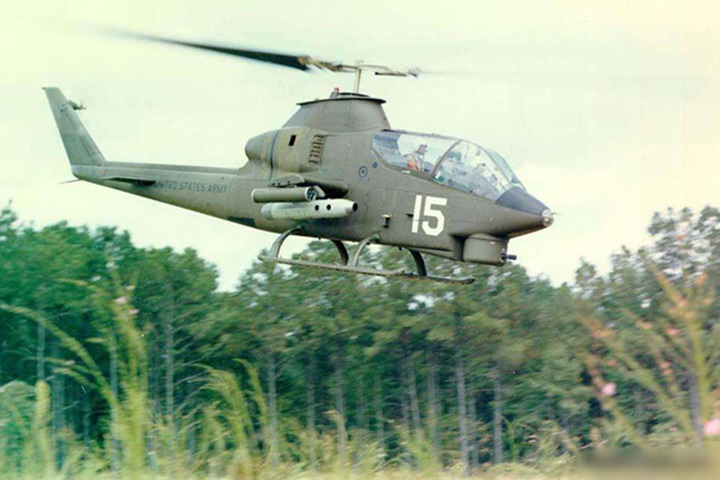 Trực thăng Bell AH-1 lập công lớn. (Ảnh từ Military Today)